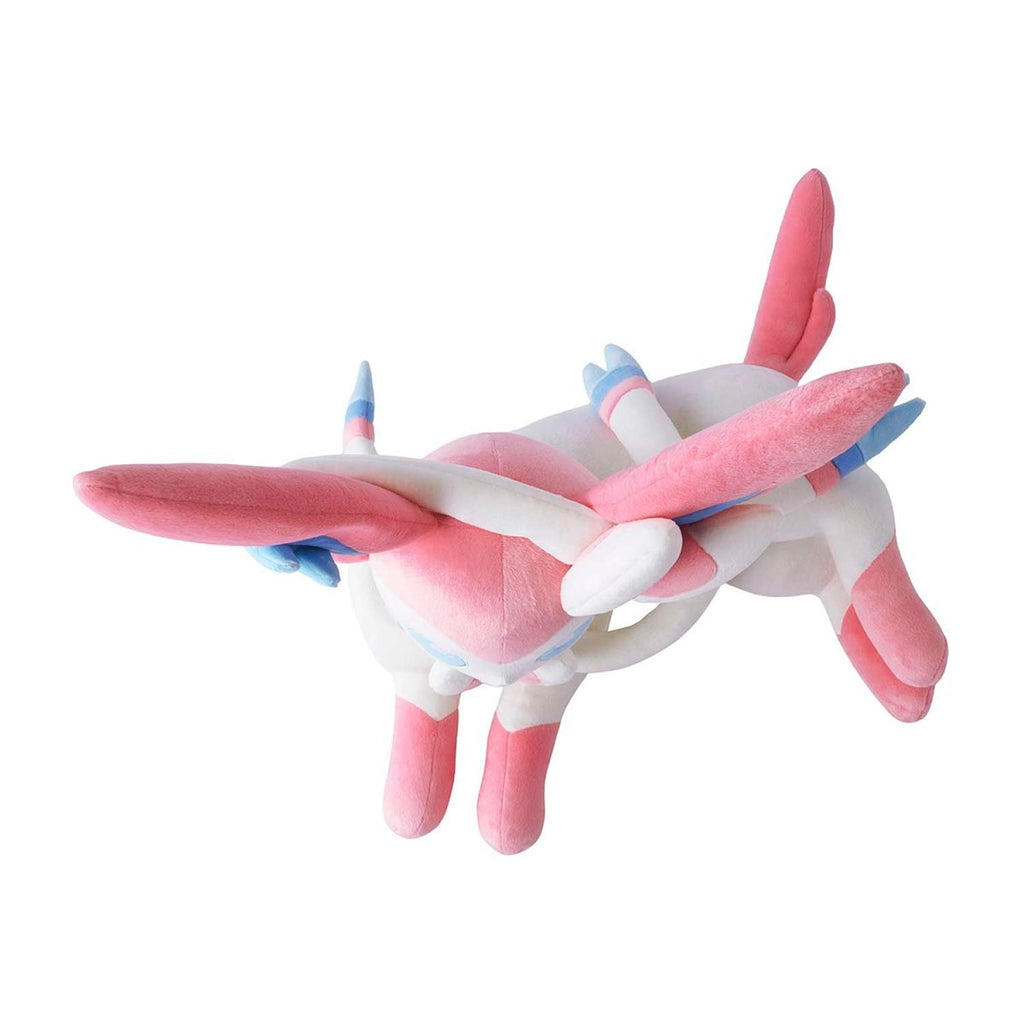Sylveon LIFE-SIZED